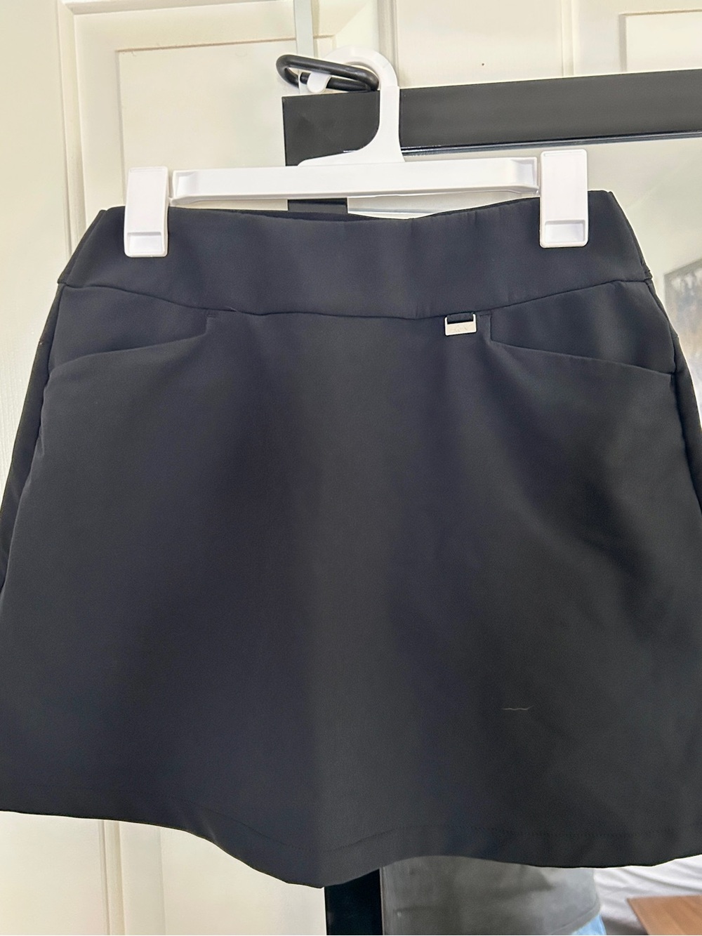 Greg Norman Collection Black tennis skirt with built in shorts